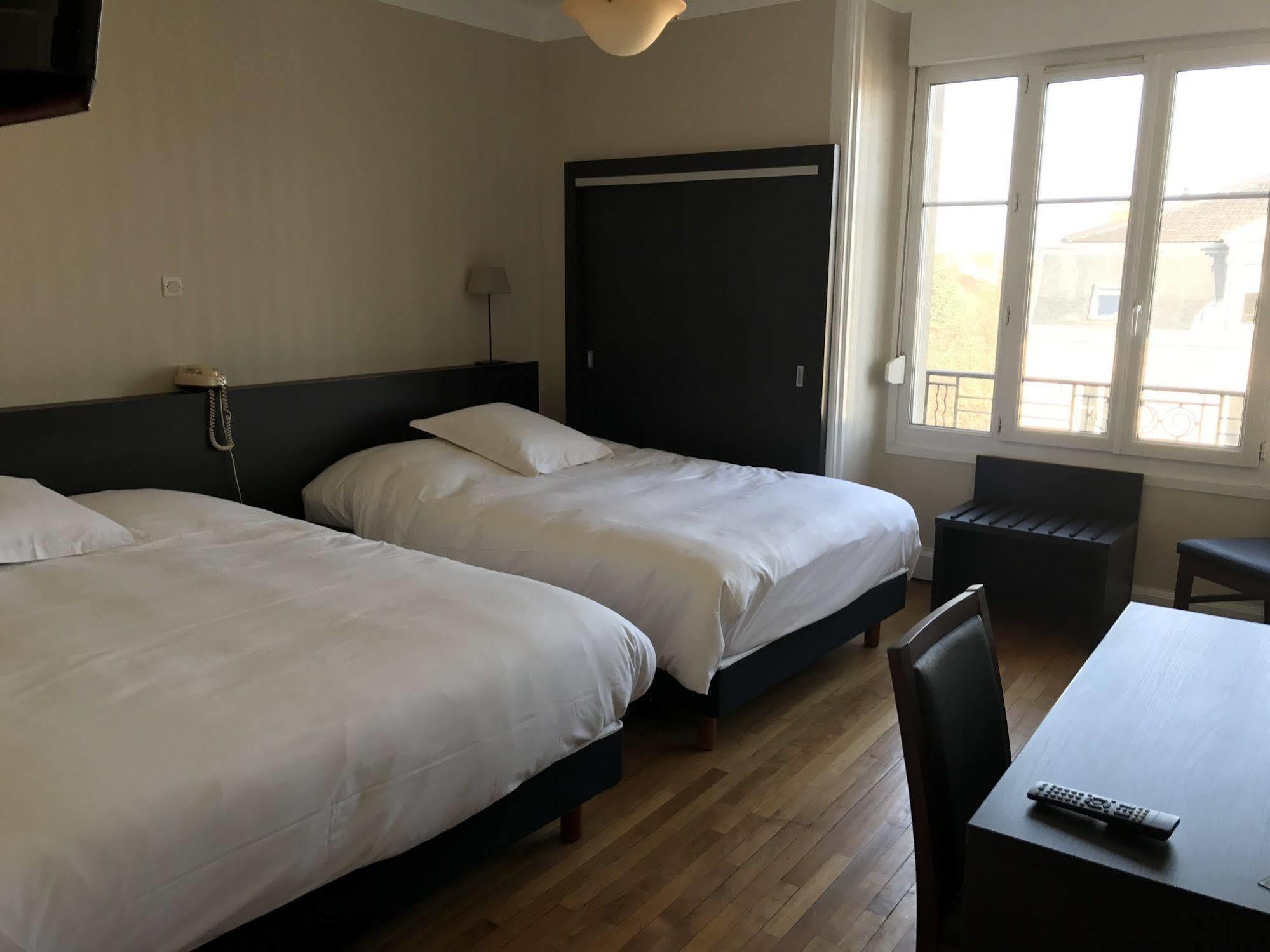 Hotel De L'Europe Tulon Zewnętrze zdjęcie
